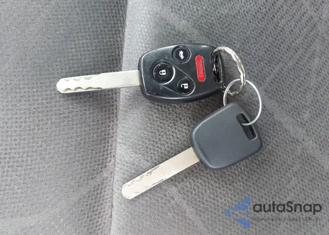 2012 Honda Civic Hf z USA, uszkodzony, nr VIN 2HGFB2F62CH322653